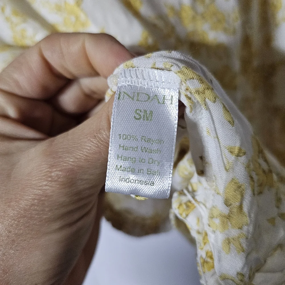 INDAH Dawn sz Small Yellow floral Print Top Button Down Rayon Long Sleeve Shirt - Picture 8 of 10